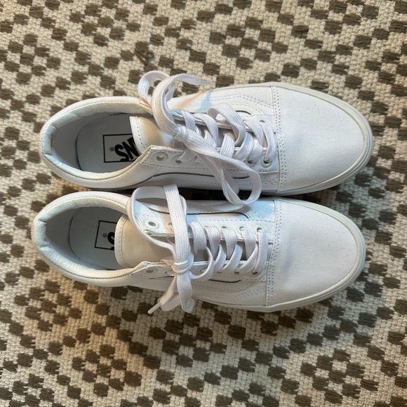 Vans White Platform Sneakers with Chunky Sole - Picture 2 of 4